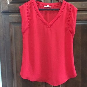 41 Hawthorn Tops - Red top 41 Hawthorn Tops - Red top